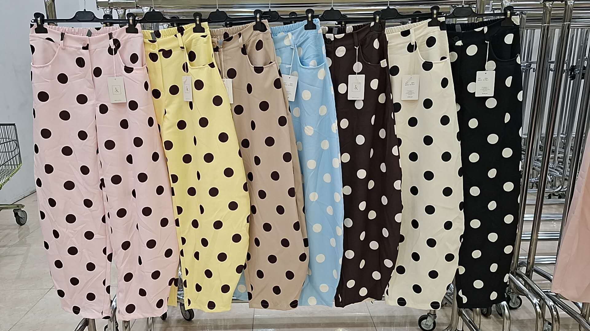 Polka Dot Pant | Pantalon de Lunares